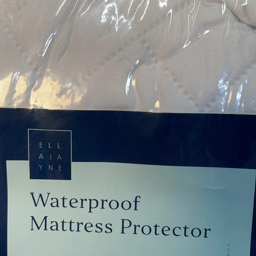 Ella Jayne Waterproof Twin XL Mattress Protector